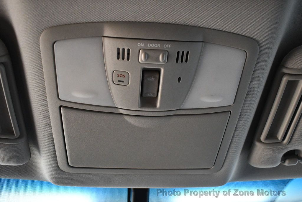 2016 Infiniti QX80 photo 46