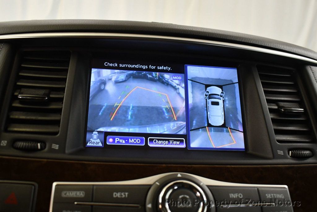 2016 Infiniti QX80 photo 47