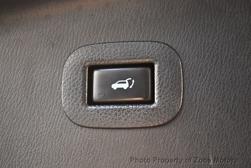 2016 Infiniti QX80 photo 49