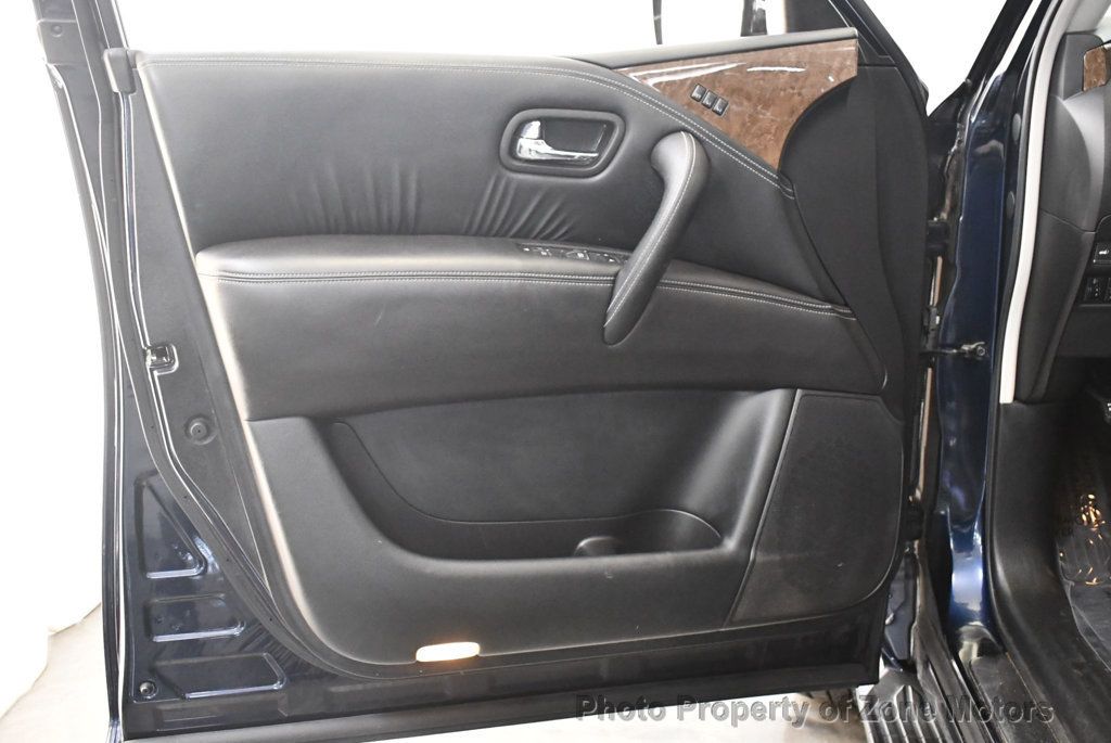 2016 Infiniti QX80 photo 5