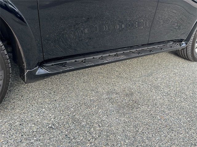 2016 INFINITI QX80 4WD 4dr - 22948732 - 9