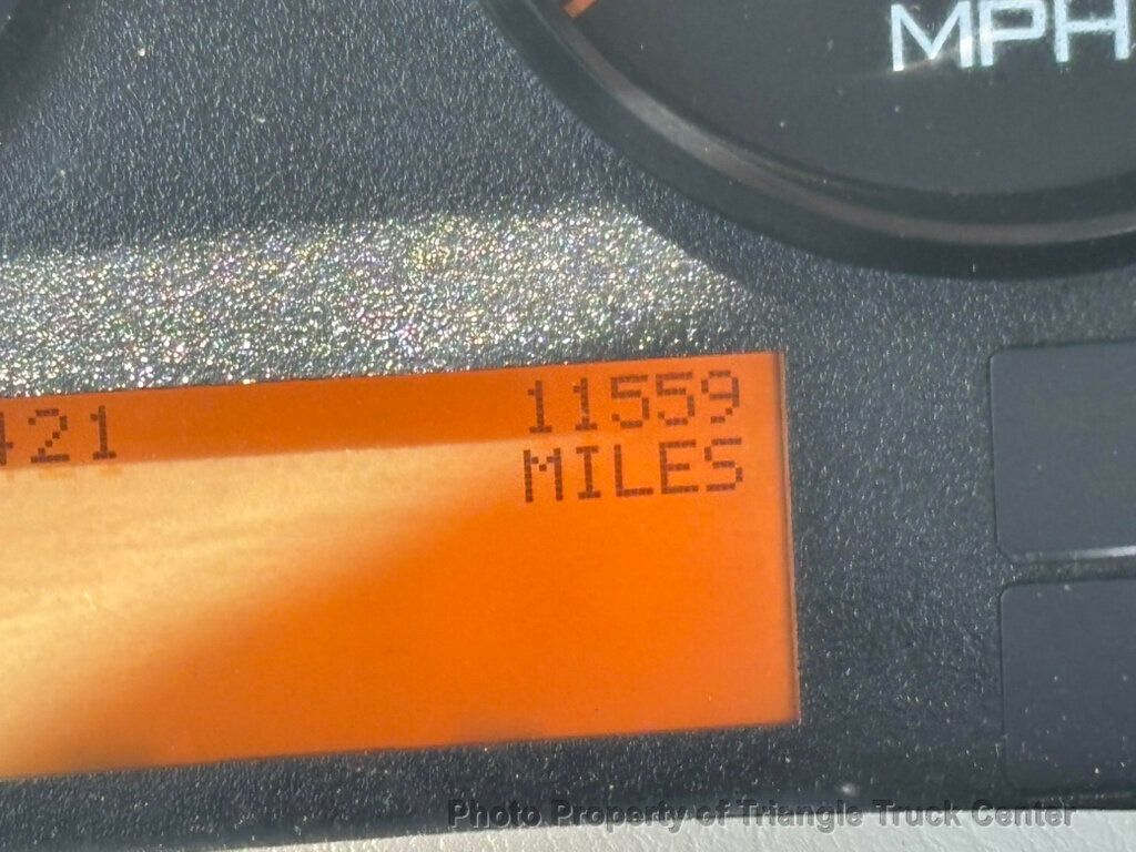 2016 International 4300 JUST 11k MILES! 6.7 CUMMINS FINANCE OR LEASE - 23023109 - 19
