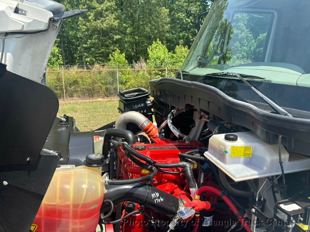 2016 International 4300 JUST 11k MILES! 6.7 CUMMINS FINANCE OR LEASE - 23023109 - 36
