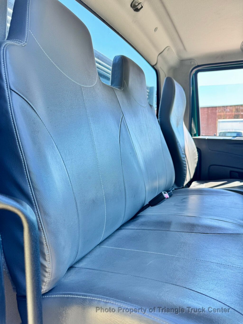 2016 International 4300 JUST 14k MILES! NON CDL! CUMMINS DIESEL HEAVY DUTY DEEP LIFT GATE LBS - 23025767 - 36