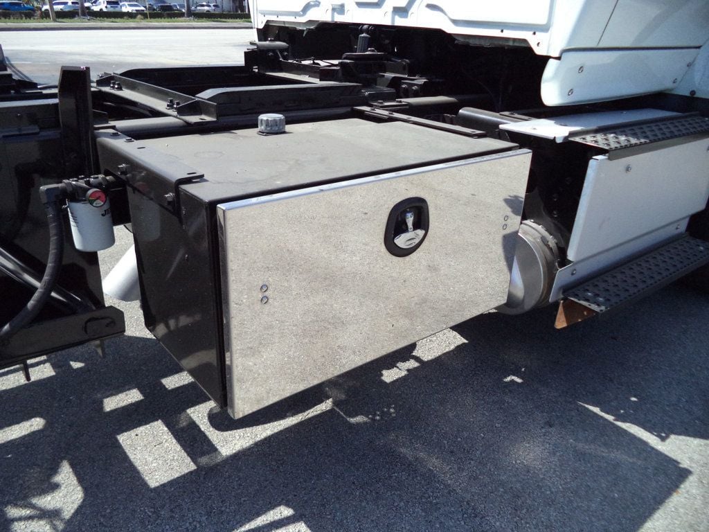 2016 International 7600 w/ JerrDan 28ft Industrial Carrier 15 Ton Tamdem Axle - 23005786 - 19