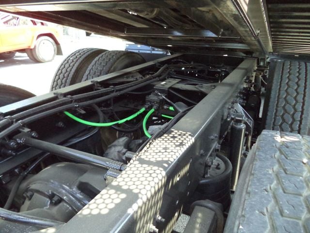 2016 International 7600 w/ JerrDan 28ft Industrial Carrier 15 Ton Tamdem Axle - 23005786 - 27