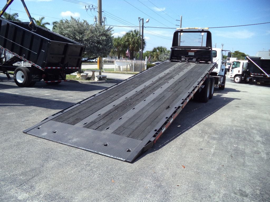 2016 International 7600 w/ JerrDan 28ft Industrial Carrier 15 Ton Tamdem Axle - 23005786 - 31