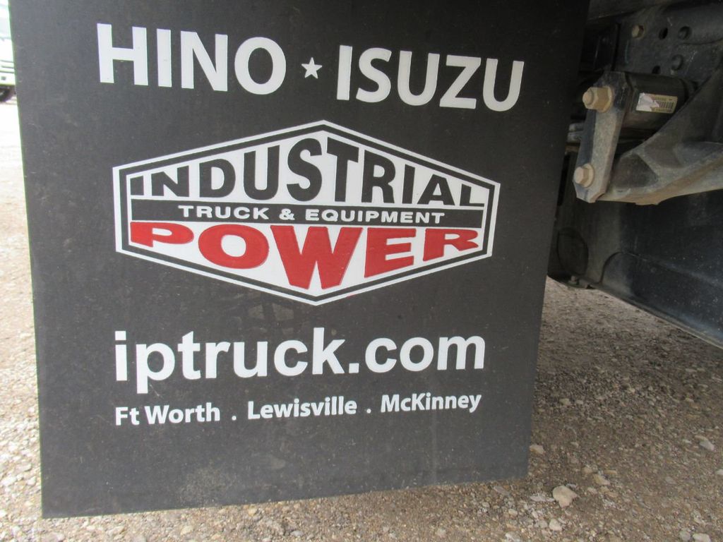 2016 Isuzu NPR (14ft Box with Lift Gate) - 22297440 - 42