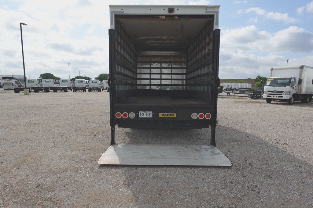 2016 Isuzu NPR (14ft Box with Rail Lift) - 23039393 - 10