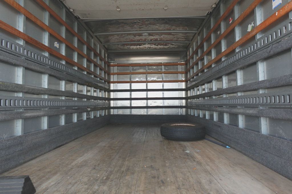 2016 Isuzu NPR (14ft Box with Rail Lift) - 23039393 - 11