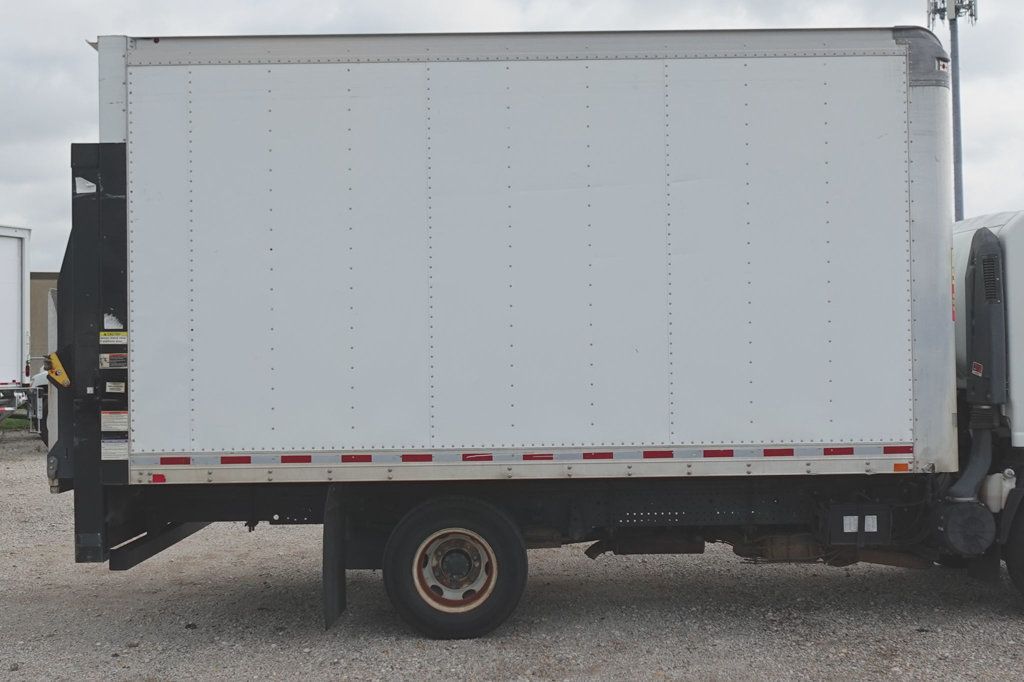 2016 Isuzu NPR (14ft Box with Rail Lift) - 23039393 - 7