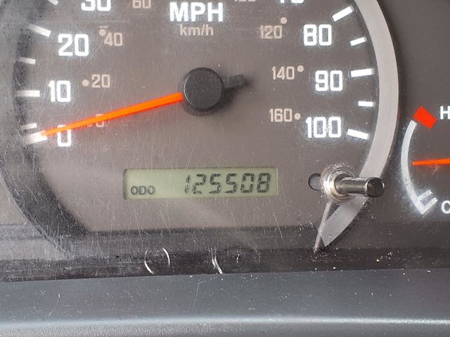 2016 Isuzu NPR 24' Box Truck - 22975088 - 27