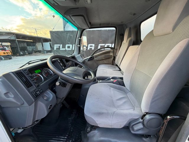 2016 Isuzu NPR 16' Box Truck  - 22967614 - 6