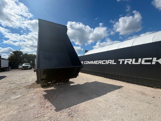 2016 Isuzu NPR Dump Truck  - 22983287 - 3