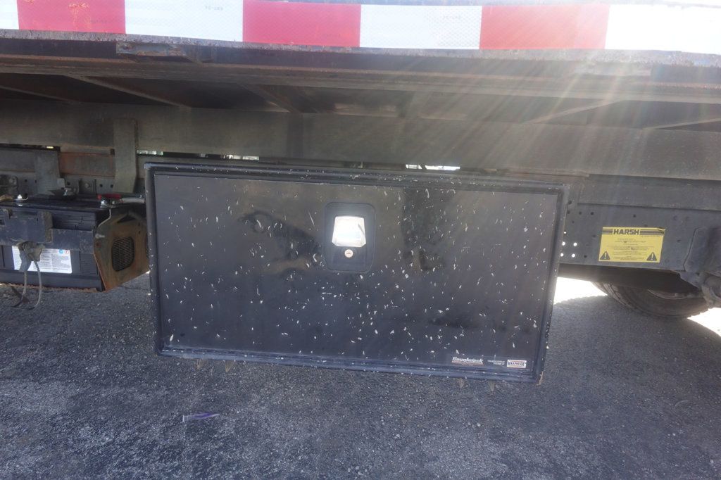 2016 Isuzu NRR (18ft Flatbed dump ICC Bumper) - 22969727 - 19