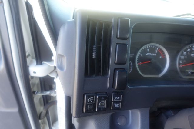 2016 Isuzu NRR (18ft Flatbed dump ICC Bumper) - 22969727 - 29