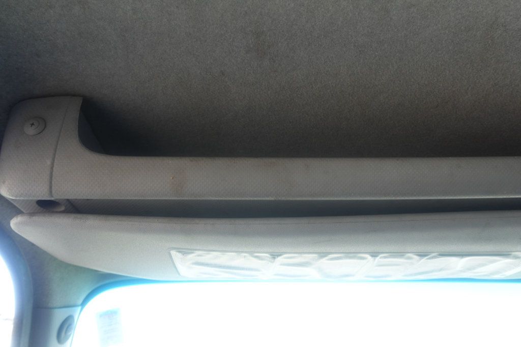 2016 Isuzu NRR (18ft Flatbed dump ICC Bumper) - 22969727 - 39