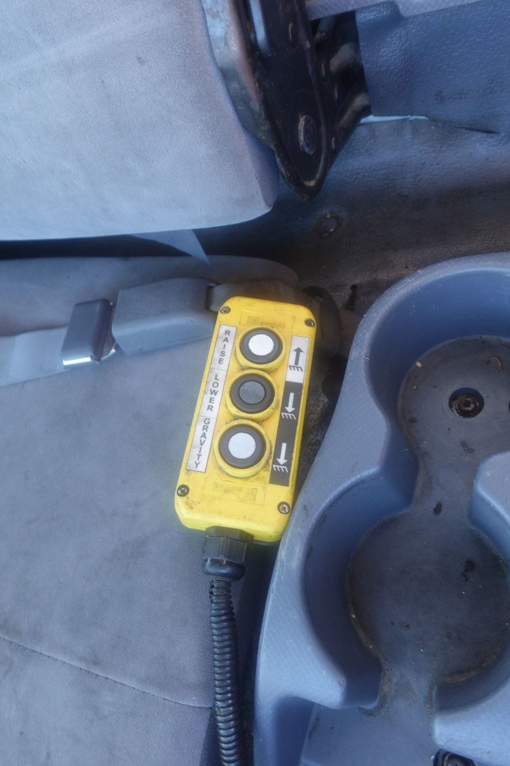 2016 Isuzu NRR (18ft Flatbed dump ICC Bumper) - 22969727 - 40