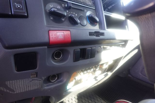 2016 Isuzu NRR (18ft Flatbed dump ICC Bumper) - 22969727 - 46