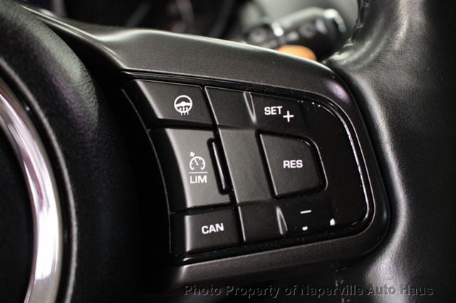 2016 Jaguar F-TYPE 2dr Coupe Automatic S AWD - 22979399 - 17