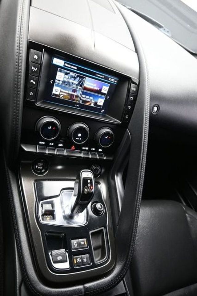 2016 Jaguar F-TYPE 2dr Coupe Automatic S AWD - 23016640 - 19