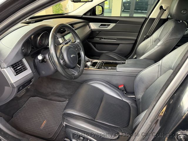 2016 Jaguar XF 35t Prestige RWD Sedan Supercharged - 23025831 - 28