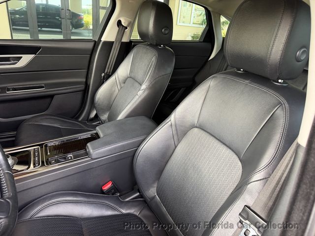 2016 Jaguar XF 35t Prestige RWD Sedan Supercharged - 23025831 - 29
