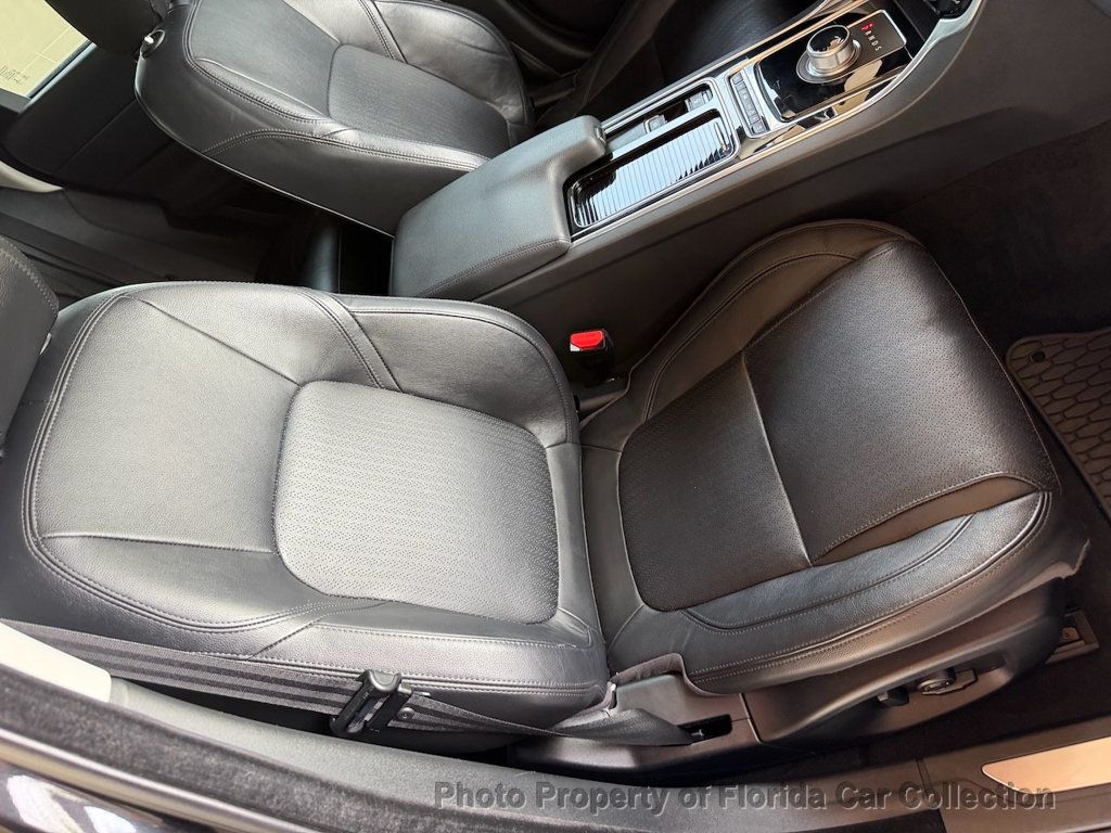 2016 Jaguar XF 35t Prestige RWD Sedan Supercharged - 23025831 - 43