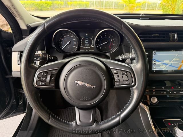 2016 Jaguar XF 35t Prestige RWD Sedan Supercharged - 23025831 - 46