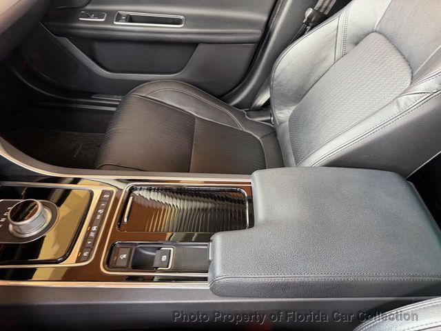 2016 Jaguar XF 35t Prestige RWD Sedan Supercharged - 23025831 - 54