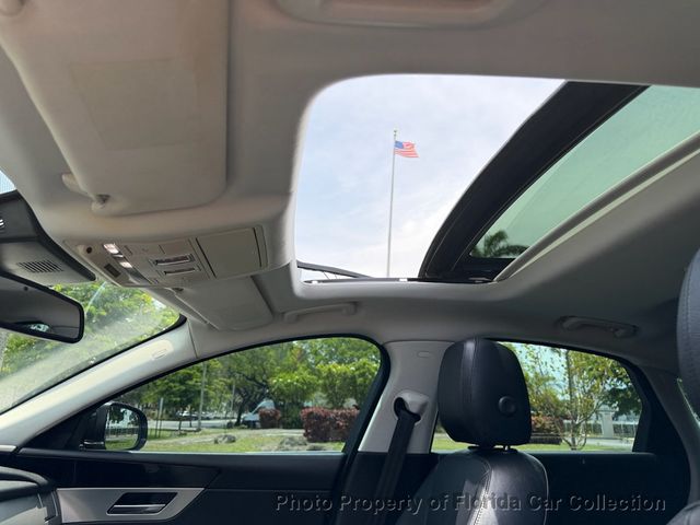 2016 Jaguar XF 35t Prestige RWD Sedan Supercharged - 23025831 - 66