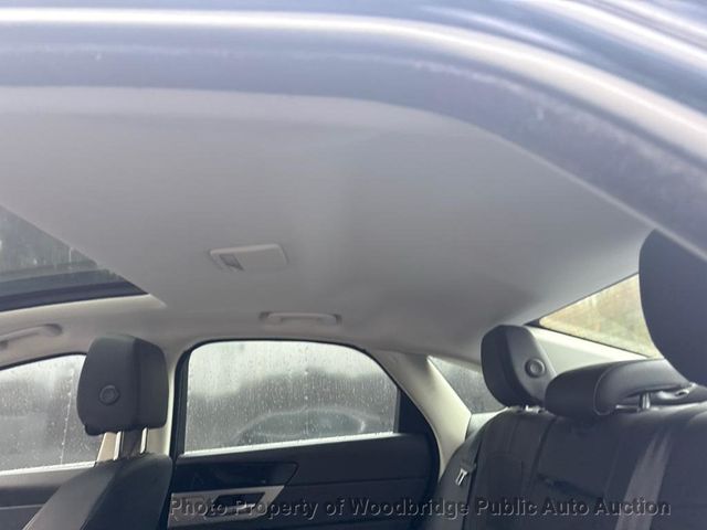 2016 Jaguar XF 4dr Sedan 35t Premium AWD - 22938536 - 11