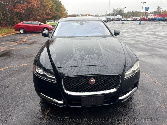 2016 Jaguar XF 4dr Sedan 35t Premium AWD - 22938536 - 1