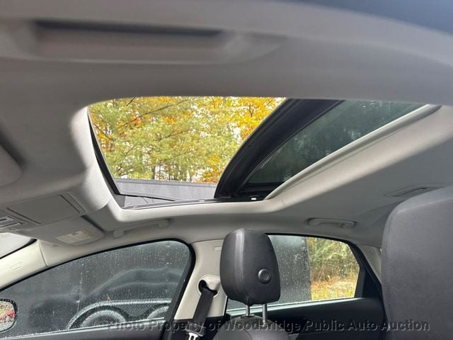 2016 Jaguar XF 4dr Sedan 35t Premium AWD - 22938536 - 7