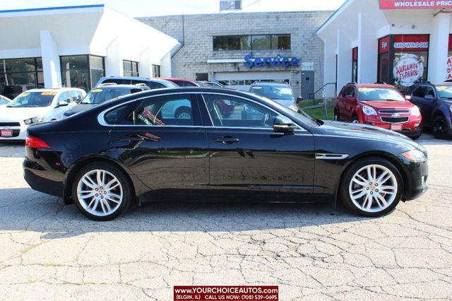 2016 Jaguar XF 4dr Sedan 35t Prestige AWD - 22521603 - 5