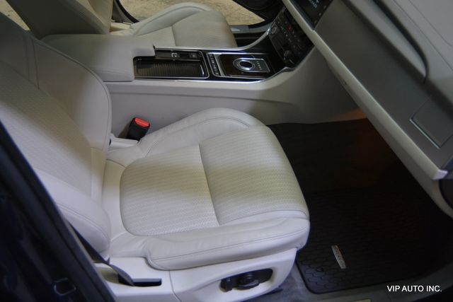 2016 Jaguar XF 4dr Sedan 35t Prestige AWD - 23085115 - 19