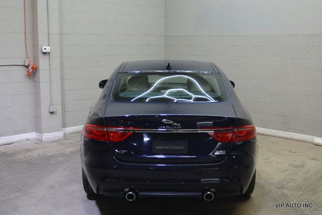 2016 Jaguar XF 4dr Sedan 35t Prestige AWD - 23085115 - 39