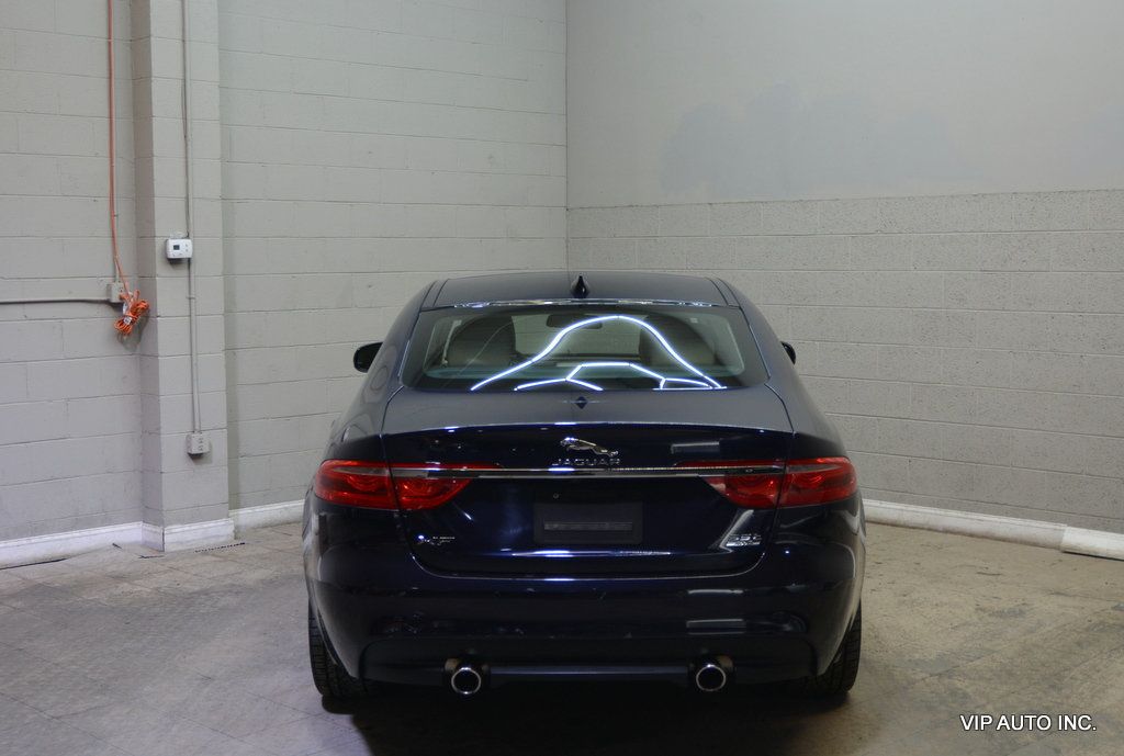 2016 Jaguar XF 4dr Sedan 35t Prestige AWD - 23085115 - 4