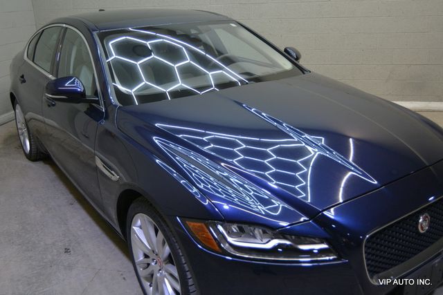 2016 Jaguar XF 4dr Sedan 35t Prestige AWD - 23085115 - 6