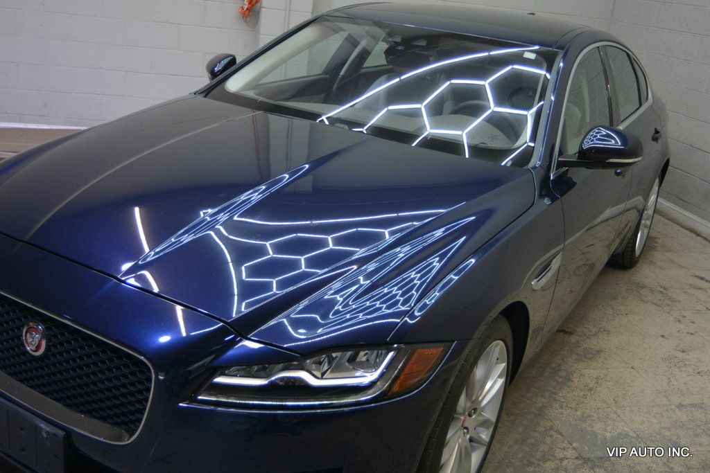 2016 Jaguar XF 4dr Sedan 35t Prestige AWD - 23085115 - 7