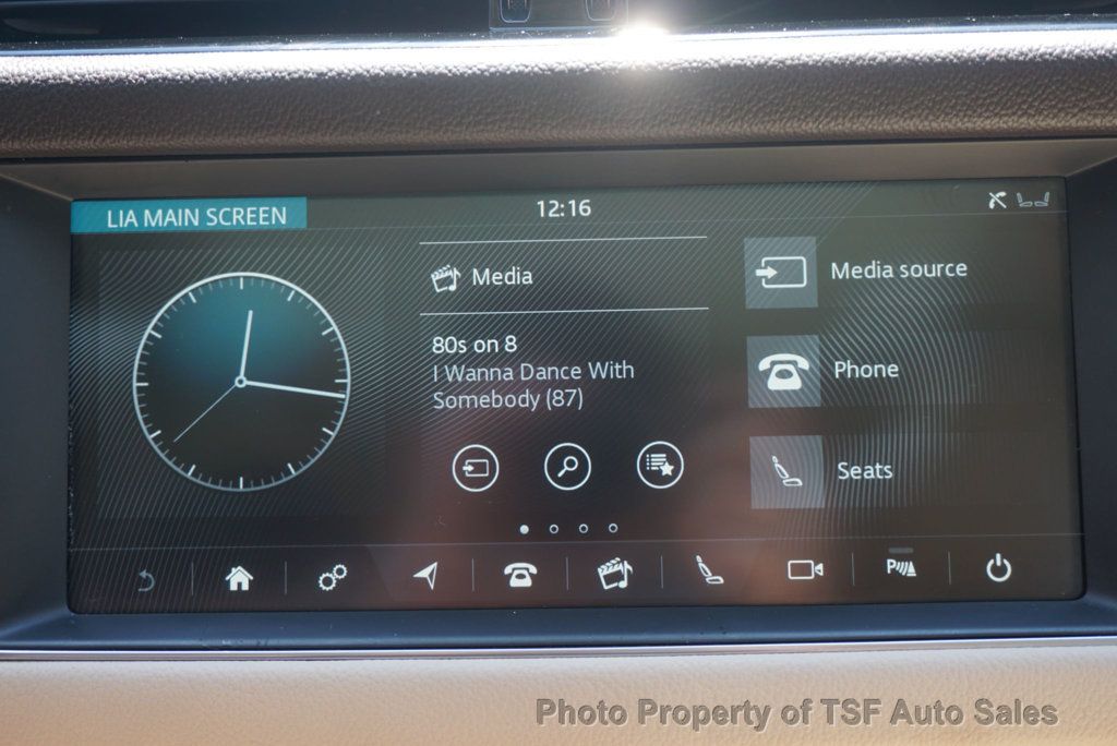 2016 Jaguar XF 4dr Sedan 35t Prestige CARPLAY NAVI REAR CAM HUD HOT&COOL SEATS  - 23051199 - 19
