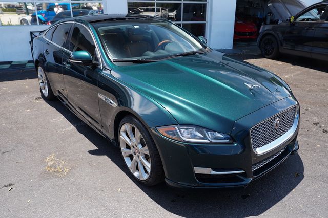 2016 Jaguar XJ 4dr Sedan R-Sport RWD - 23068100 - 16