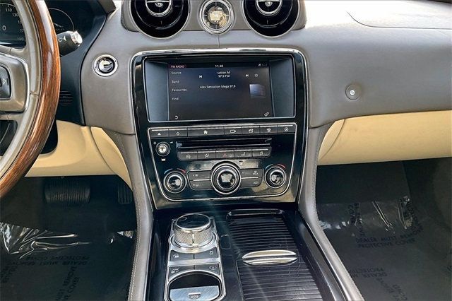2016 Jaguar XJ 4dr Sedan XJL Portfolio AWD - 22965910 - 24