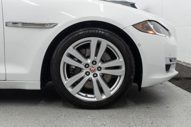 2016 Jaguar XJ 4dr Sedan XJL Portfolio AWD - 22943253 - 39
