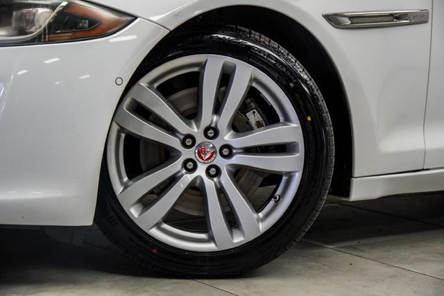 2016 Jaguar XJ 4dr Sedan XJL Portfolio RWD - 23081891 - 3
