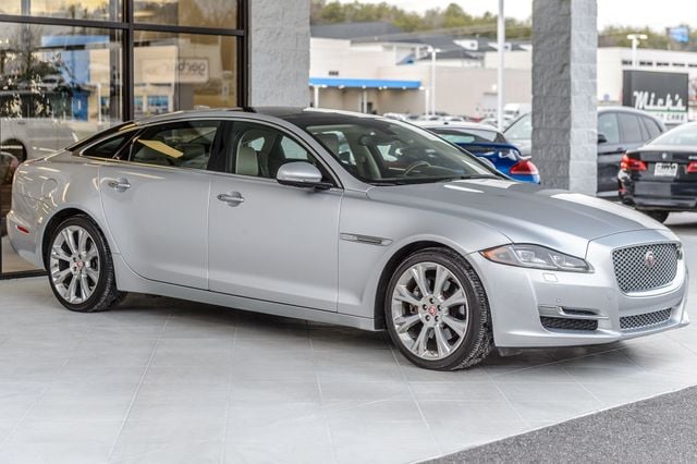 2016 Jaguar XJ XJL PORTFOLIO - NAV - PANO ROOF - BACKUP CAM - BLUETOOTH - 22743063 - 3