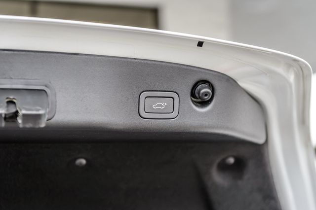 2016 Jaguar XJ XJ L PORTFOLIO - NAV - PANO ROOF - VENTED SEATS - BEAUTIFUL - 22977049 - 11