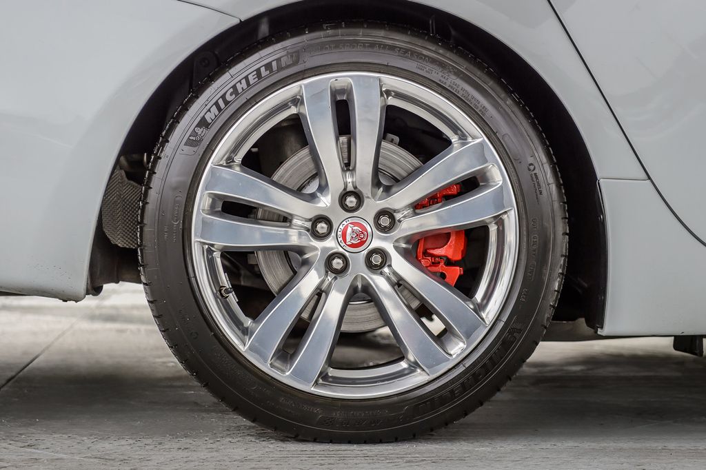 2016 Jaguar XJ XJ L PORTFOLIO - NAV - PANO ROOF - VENTED SEATS - BEAUTIFUL - 22977049 - 14