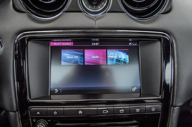 2016 Jaguar XJ XJ L PORTFOLIO - NAV - PANO ROOF - VENTED SEATS - BEAUTIFUL - 22977049 - 21