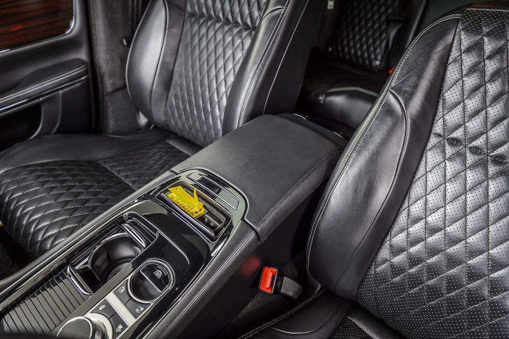 2016 Jaguar XJ XJ L PORTFOLIO - NAV - PANO ROOF - VENTED SEATS - BEAUTIFUL - 22977049 - 34